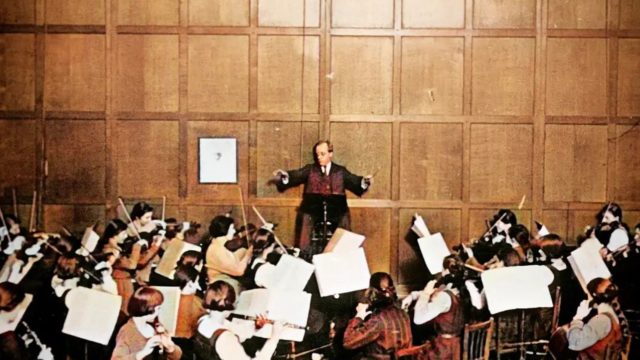Gustav Holst conducting the St Paul's Girls' School orchestra