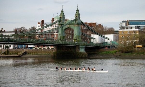 Rowing under Hammersmith Bridge